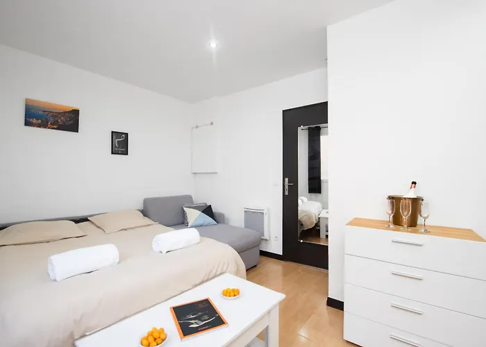 Monaco Border - Coquet Deux Pieces Renove - Fm